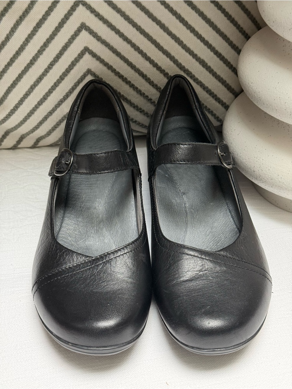 Dansko Black Leather Mary Jane Flats with Strap - Picture 4 of 10